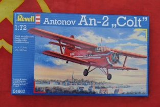 Revell 04667  Antonov An-2 